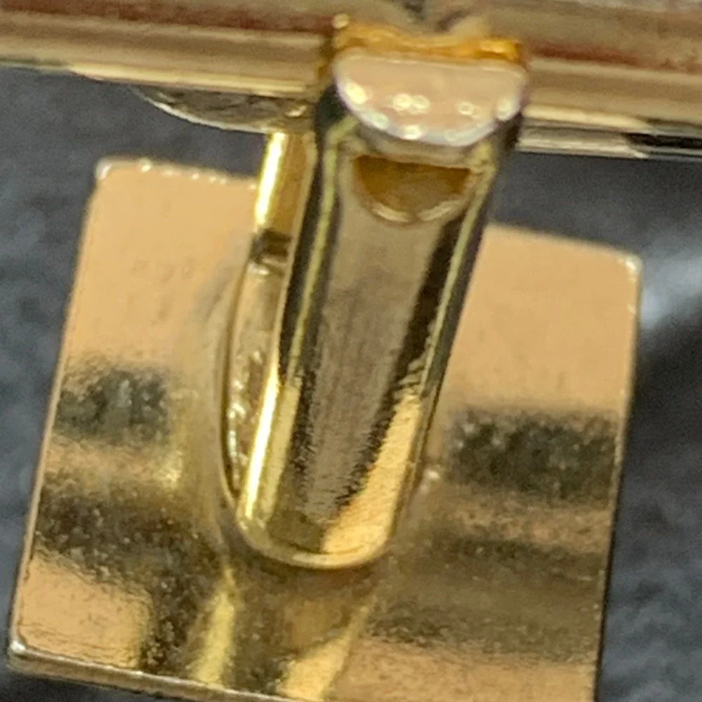 Gold Tone Square Basket Weave Pattern Cufflinks Classic Mens Jewelry Vintage‎